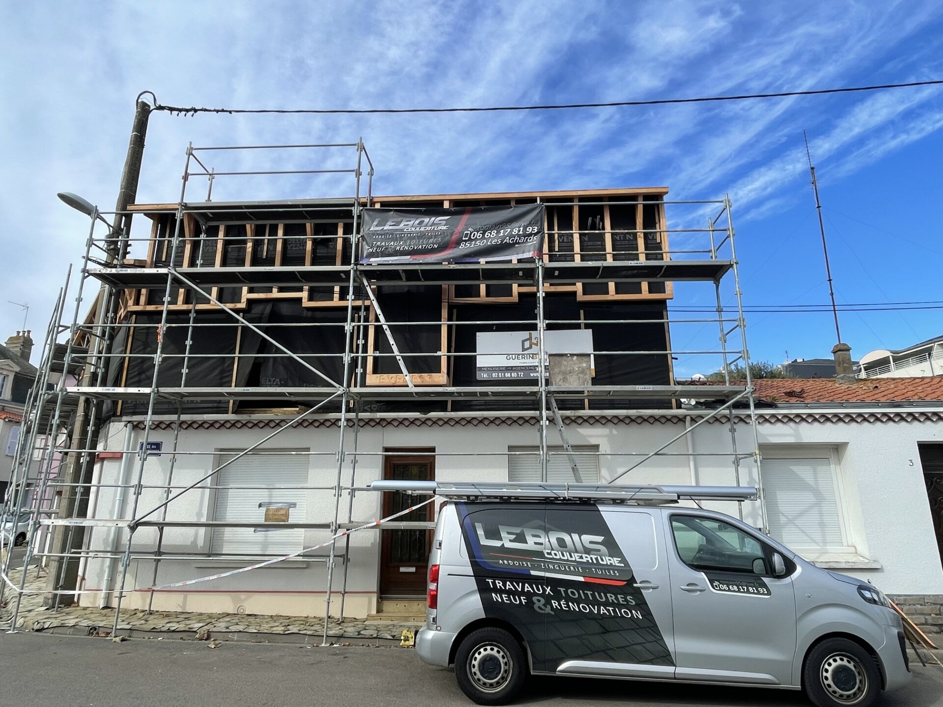 LEBOIS COUVERTURE  - Ardoise zinguerie tuiles Les Sables d'Olonne